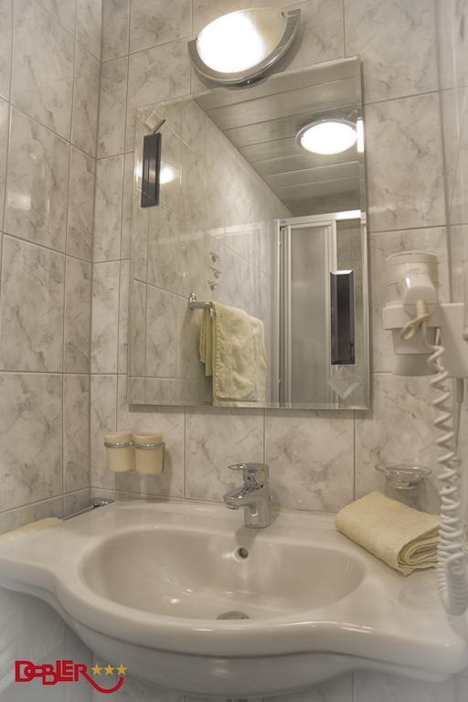Ferienhotel Dobler 魏森巴赫安莱赫 外观 照片